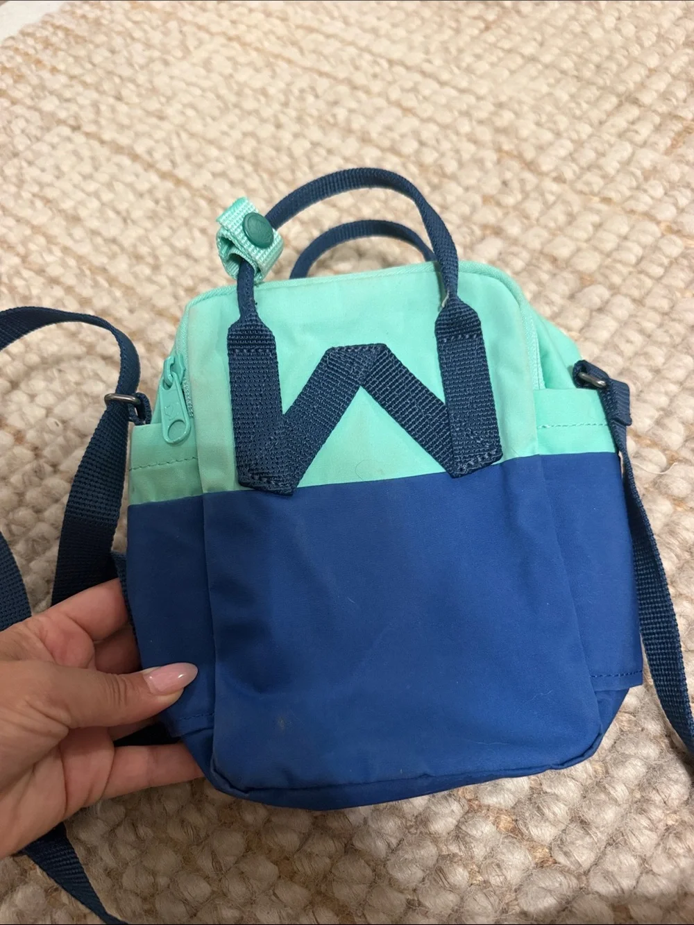 Fjaraven Kånken Mini Crossbody Bag - Teal & Navy